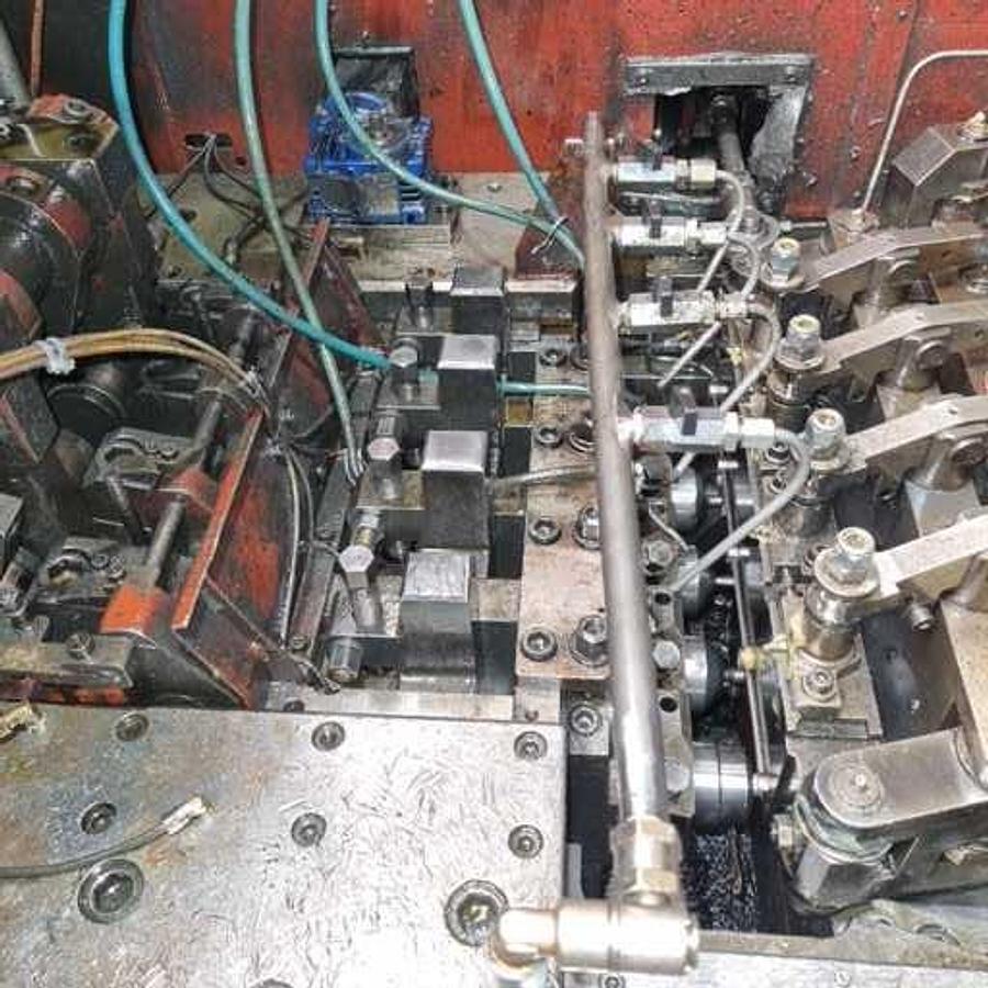 Gebraucht SACMA SP 350 M – 4 Matrizen / 5-Stufen Mehrstufenpresse (Progressive Header)