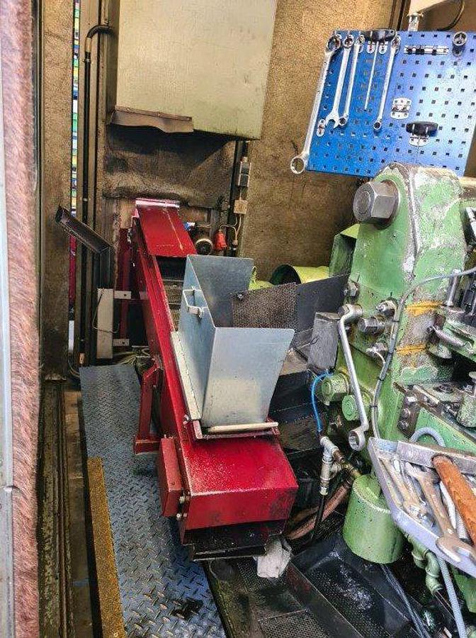 Gebraucht NEDSCHROEF BL4 – 4 Matrizen / 7-Stufen Mehrstufenpresse (Boltmaker)