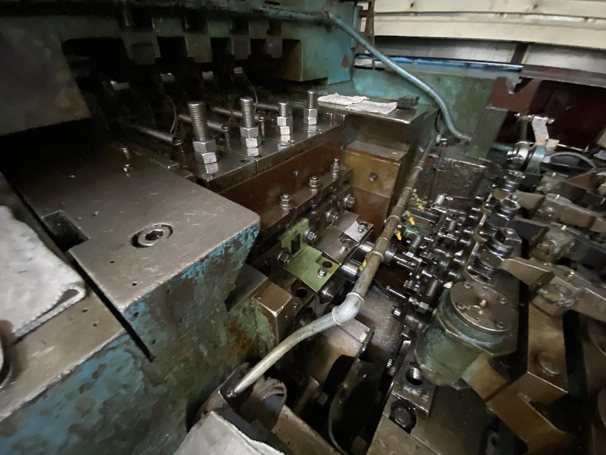 Gebraucht MALMEDIE QPB161 – 4 Matrizen / 5-Stufen Transfer-Mehrstufenpresse