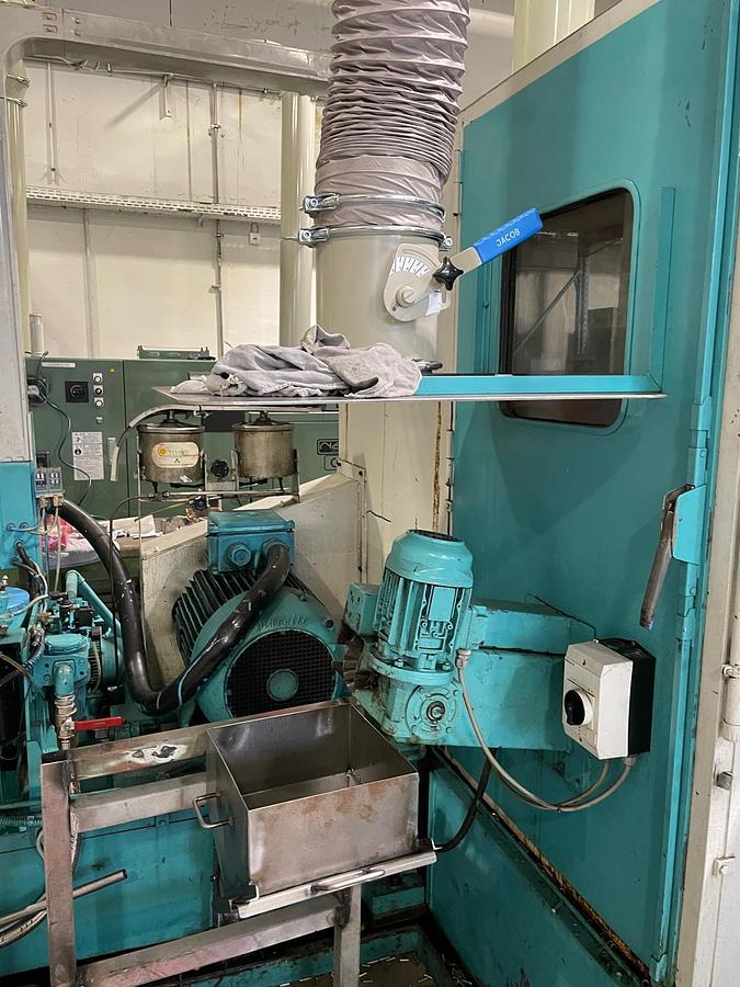 Gebraucht SACMA SP17 – 4 Matrizen / 7-Stufen Mehrstufenpresse (Boltmaker)