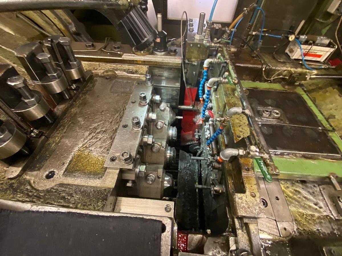 Gebraucht NEDSCHROEF HPT 6 – 4 Matrizen / 7-Stufen Mehrstufenpresse (Boltmaker)