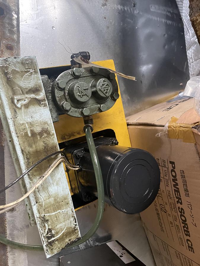 Gebraucht ASAHI OKUMA BF-1310-3 – 3 Matrizen / 3-Stufen Mehrstufenpresse (Progressive Header)