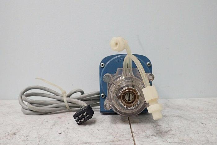 Used Cole Parmer WZ1R031 Pump with 7016 MasterFlex Peristaltic Pump Head