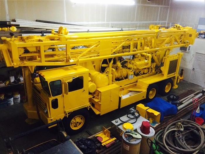 Used 1980 Ingersoll-Rand T4W Drill Rig