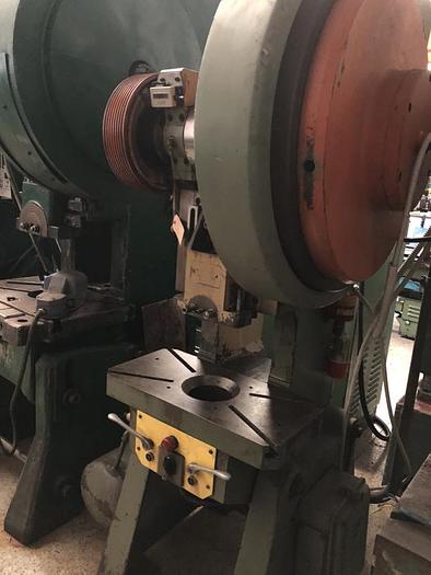 Usato PRESSA DELLAVIA 25 TON