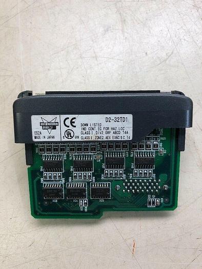 Used AUTOMATION DIRECT D2-32TD1 12-24 VDC OUTPUT MODULE