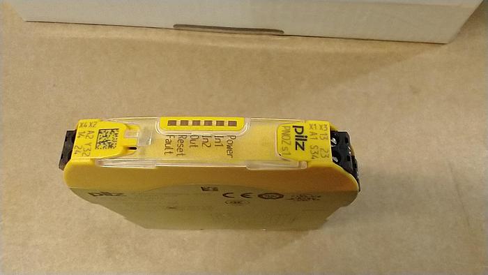 Used PILZ PNOZ S1 24VDC 2N/O , SAFETY RELAY, # 750101