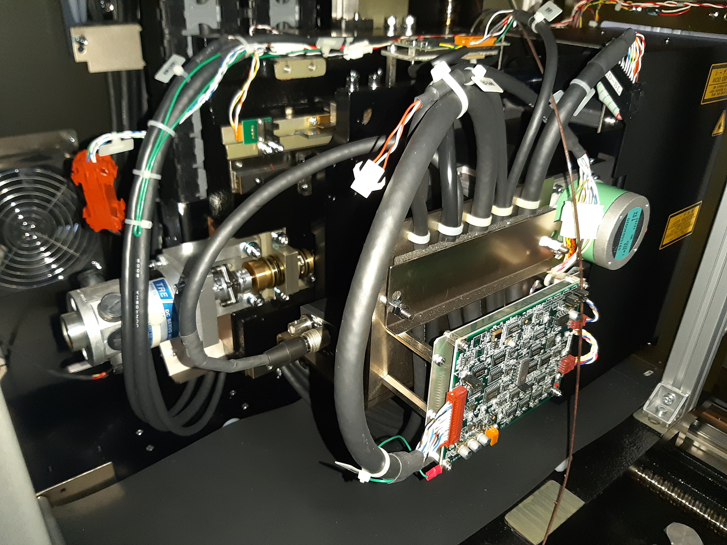 Used 2001 Nikon VMR-C4540