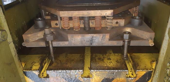 Used Press Trimming PKZE500