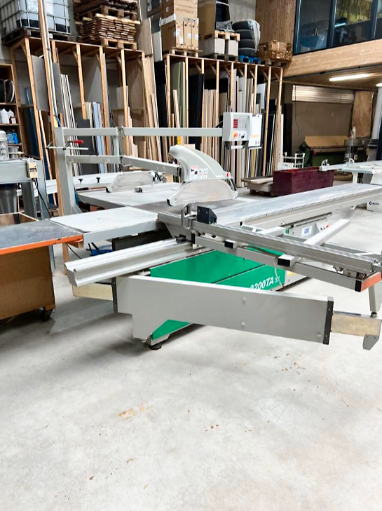 Used Joway P-3200TA 3X - Sliding Table Saw - 2008