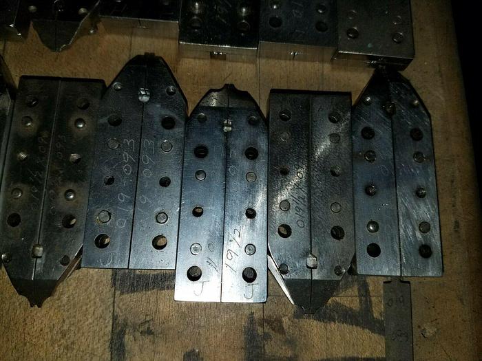 Used Tooling for Linkomatic Automatic Linking Machine