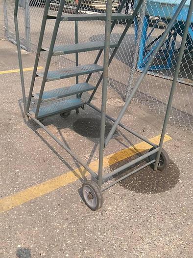 Used 6 Step Mobile Platform