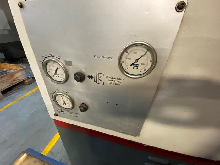 Used 1998 Cincinnati Milacron Hawk 200 CNC Lathe