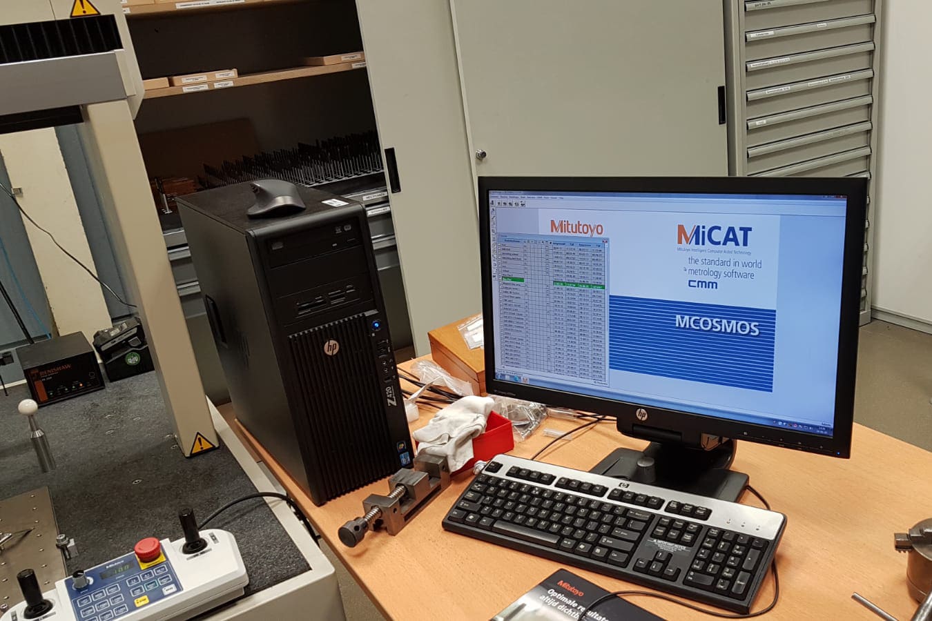 Used MITUTOYO EURO CA574