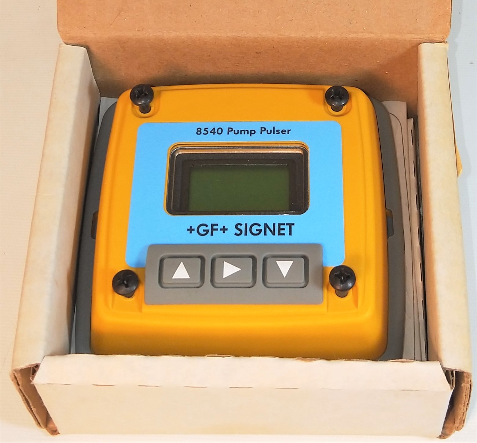 New Open Box (1500) GF Signet 3-8540 Pump Pulser Flow Transmitter