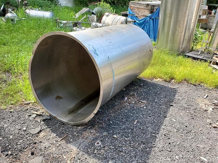 Used 500 GALLON VERTICAL OPEN TOP TANK – S/S