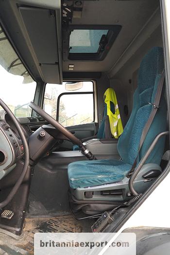 Used 2005 DAF CF 75.310 ZF manual Euro 3 19 ton refrigerated truck