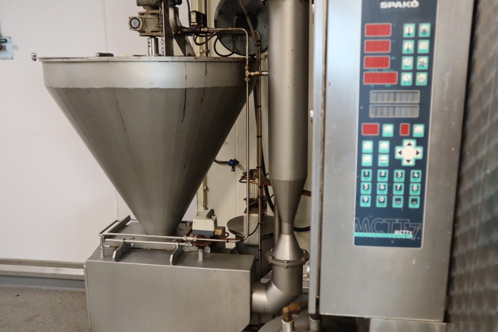 Used Spako smoke and cooking house