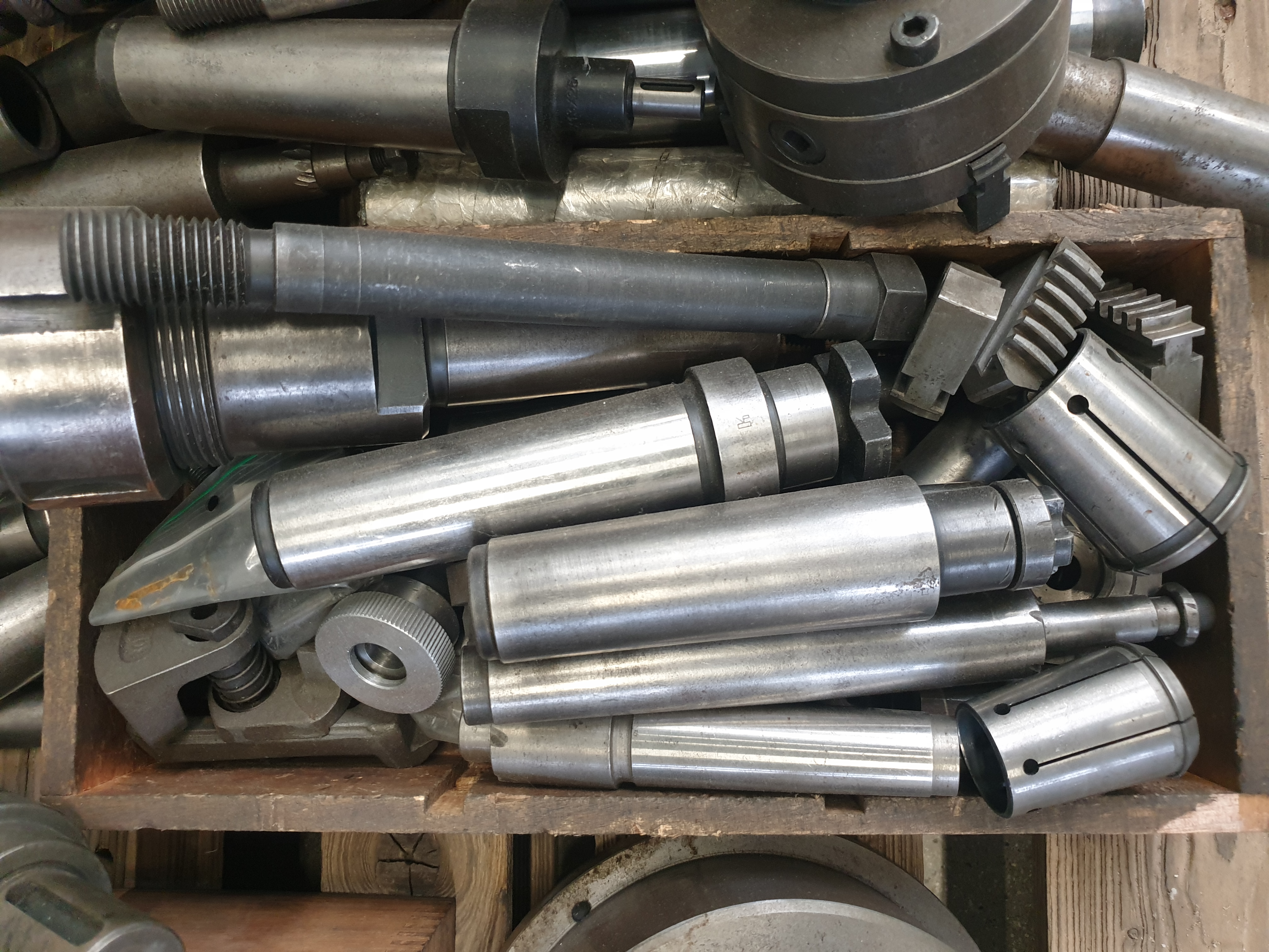 Used Schutte WU32 - Grinding - 1983