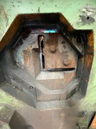 Used Peddinghaus Peddiworker 1100G Ironworker