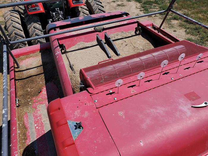 Used 2012 Massey Ferguson 2190 Baler w/ Accumulator