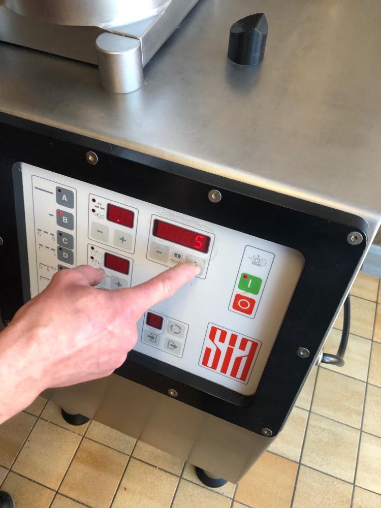 Used Sia vacuum filler