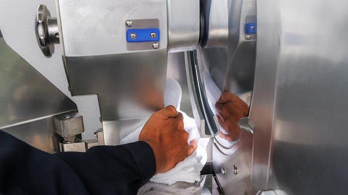 Nantsune Model NAS-330ER Hermes ER High/Clean Meat Slicer