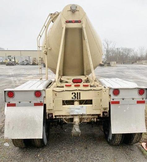 Used 1985 Fruehauf Cement Tanker