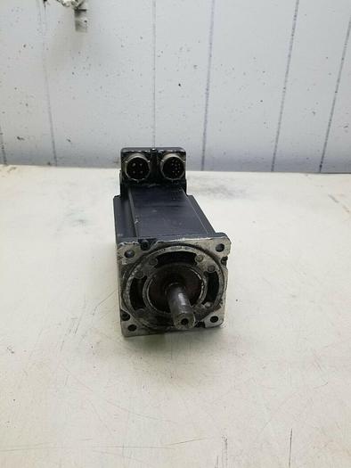 Used Allen Bradley MPL-B330P-MK22AA Servo motor Ser A UPS RED