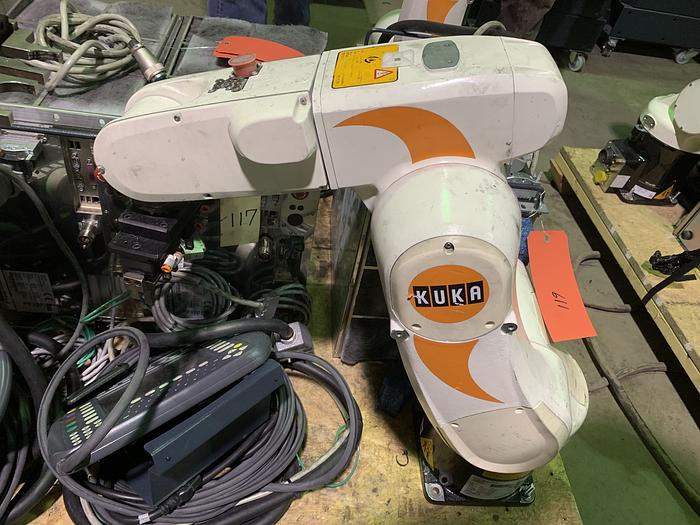 Used KUKA KR 5 SIXX R650 6 AXIS CNC ROBOT