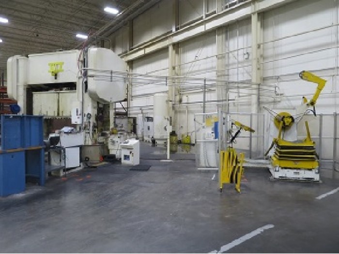 Used 400 ton Brown & Boggs 120"x54" SSDC Stamping Press