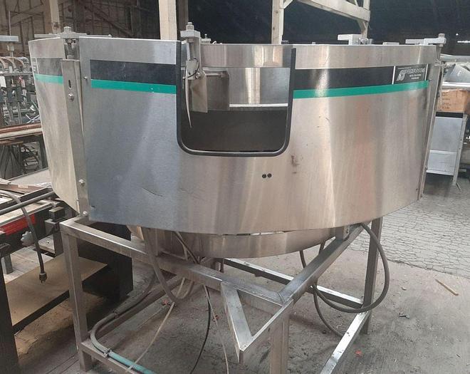 Used Feeder, Bottle, Hoppmann, Plastic Bottle #S328955