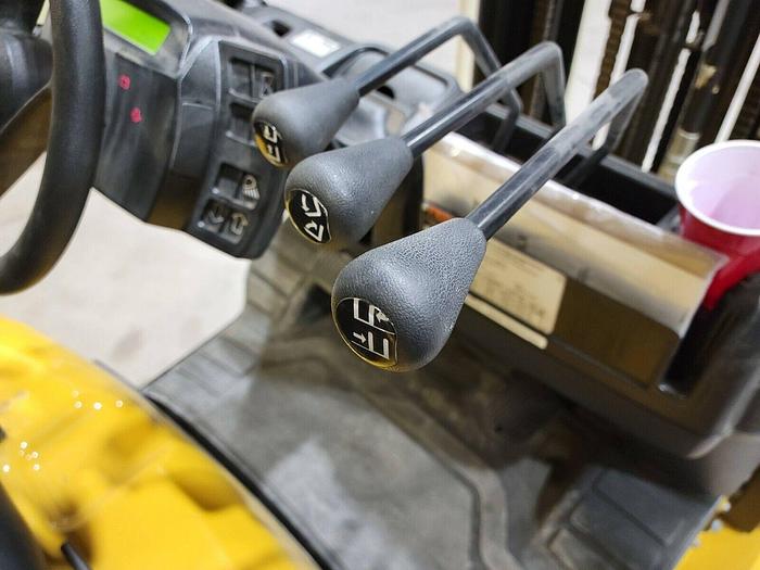Used 2015 Yale GLC050 5,000lbs Forklift ***138 Hours***
