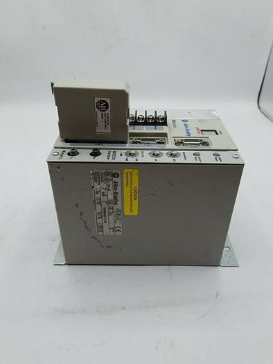 Used Allen Bradley 2098-DSD-010-SE Kinetix Ultra3000 Servo Drive Ser B SAME DAY SHIP!