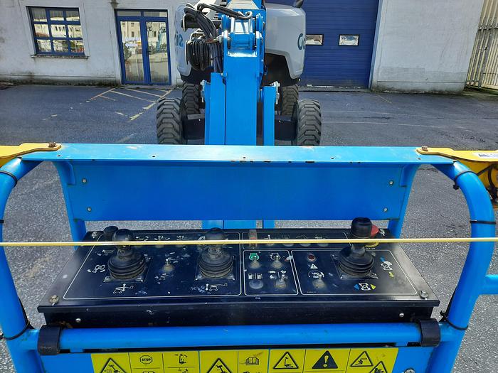 Used 2017 Genie Z 62/40