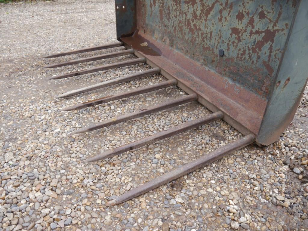 Used Quicke Muck Fork