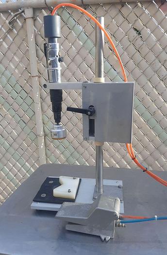 Used Capper, Accutek, AccuCapper, Mdl BT, Table Top, Chuck Capper #S744511