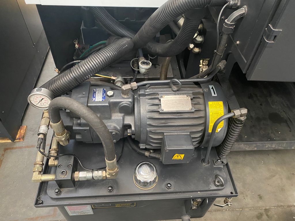 Ricondizionati 2008 Doosan PUMA V550M