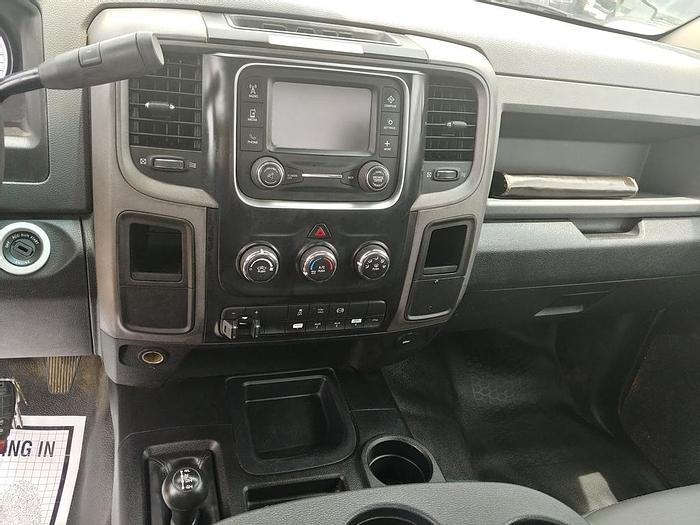 Used Versalift SST-40-EIH Telescopic Articulating Boom on 2014 Ram W5500 4x4 Reg Cab Utility Truck - 86383