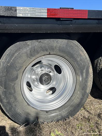 Used 2018 Texas Pride Tandem Axle Gooseneck Flatbed