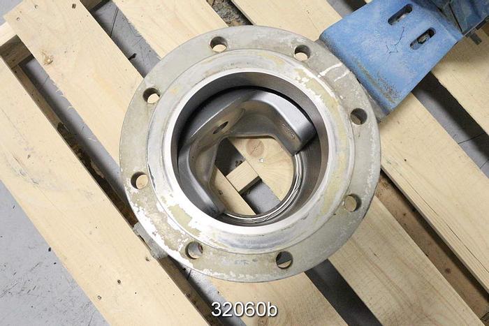 Used Neles Jamesbury R21CB08CCJL 8" V-Ball Control Valve #32060