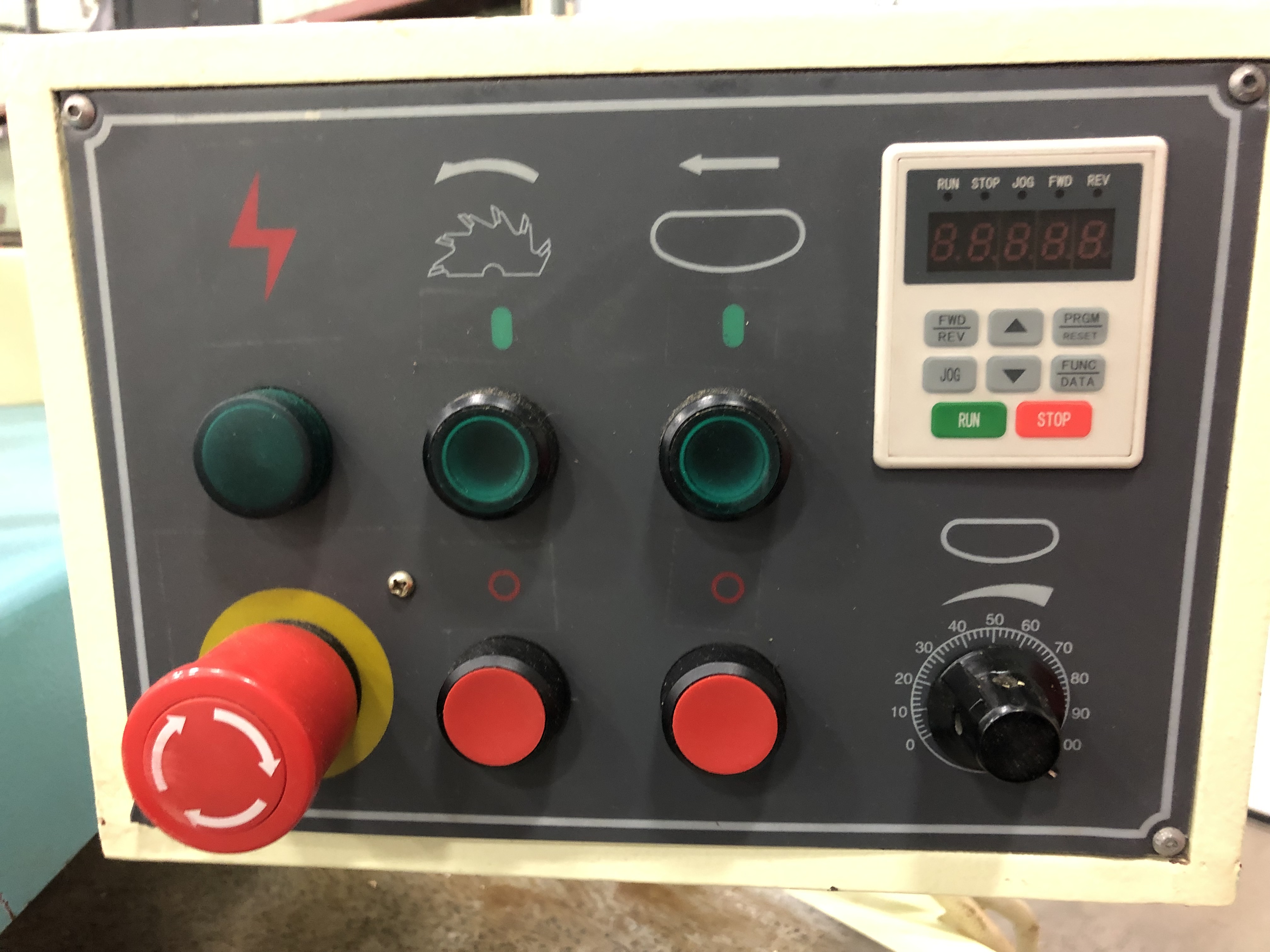 Used 2010 Silver SRS -610A