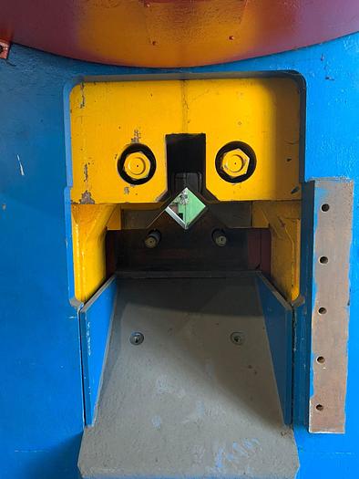 Used ERFURT 1600ton Billet Shear (Used) #3685