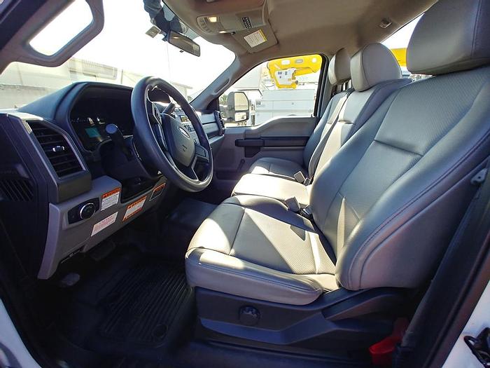 Used Altec AT37G 42ft Bucket Boom on 2018 Ford F550 Reg Cab Utility Truck - 75432