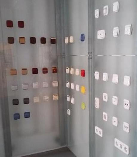 Used 2004 Electric Switch / Plugs/ Sockets Product