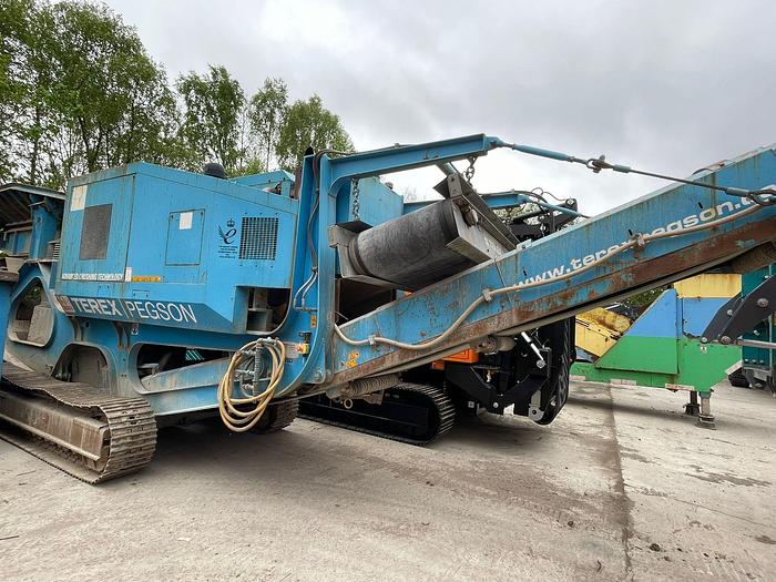 Used 2007 Pegson Metrotrak 900 x 600