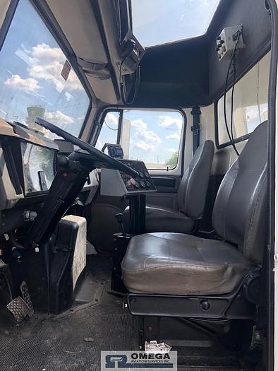 Used Global 2100 Aircraft Deicer (2,100 gallon tank cap) on Navistar 4700 Chassis