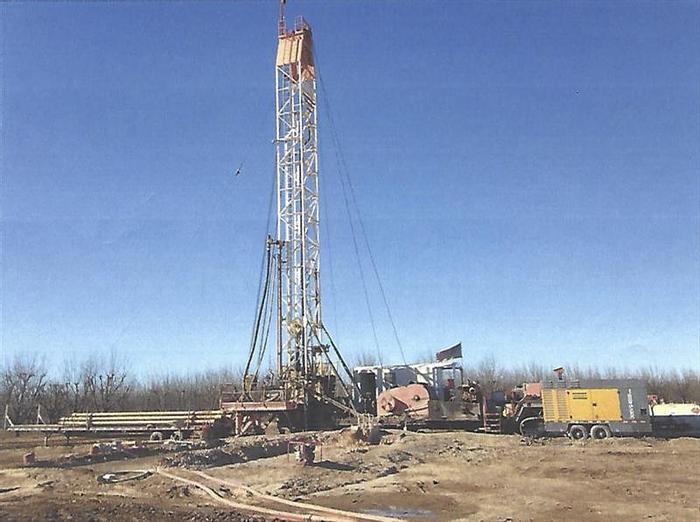 Used 1982 Larson Reverse Rotary Drill Rig - Air Assited