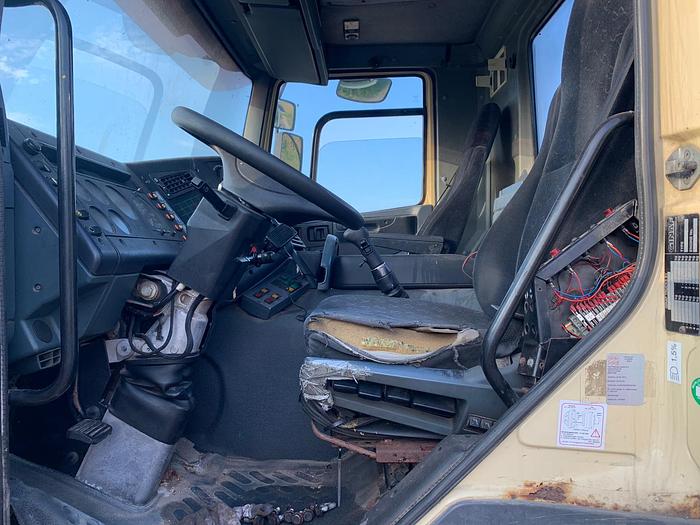 Used 1999 DAF 85 CF 430 MANUAL EURO 2