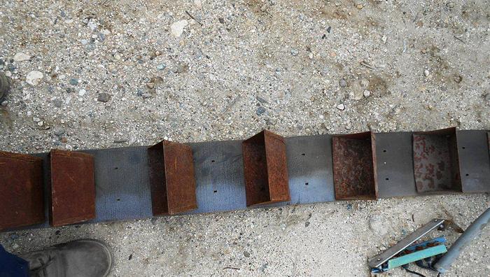 Used Elevator, Bucket, 7'6", Metal Buckets, 6" x 4", Universal #C736749